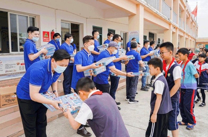 科德宝爱心小学支教活动